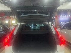 Volvo XC60 2023 B5 AWD Smart Luxury Edition - ფოტო 10