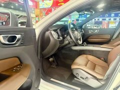 Volvo XC60 2023 B5 AWD Smart Luxury Edition - ფოტო 13