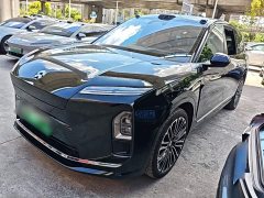NIO ES8 2026 Six-Seat Executive Signature Edition - ფოტო 2