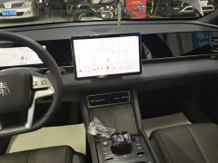 BYD Qin L DM-i Smart Drive Edition 120KM Superior - ფოტო 9