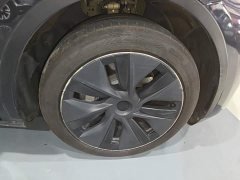 Tesla Model Y Rear-Wheel Drive - ფოტო 12