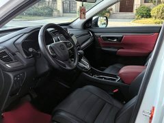 Honda CR-V 240TURBO CVT FWD Luxury - ფოტო 17