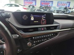 Lexus ES 2020 200 Excellence Edition - ფოტო 9