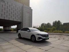 Volkswagen Lavida 1.5L Automatic Starry Sky Five Million Edition - ფოტო 8