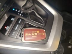 Toyota RAV4 2.0L CVT FWD Fashion Plus - ფოტო 12