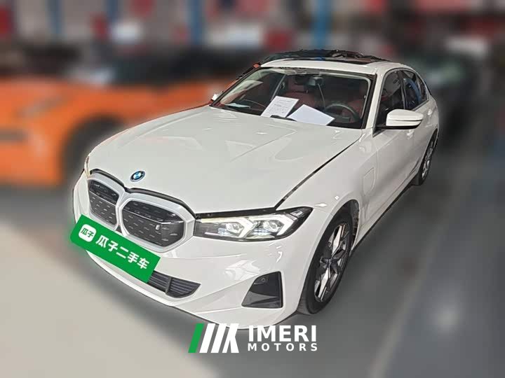 BMW i3 eDrive 35 L