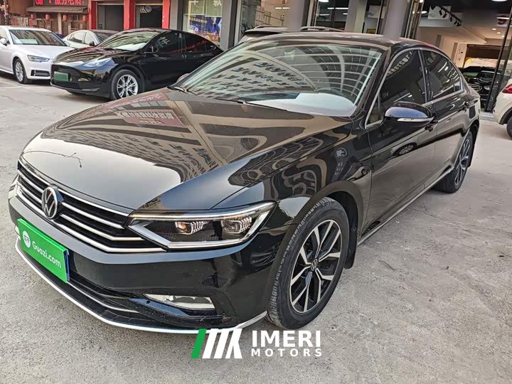 Volkswagen Magotan 2020 330TSI DSG Advance - ავტომობილი ჩინეთიდან