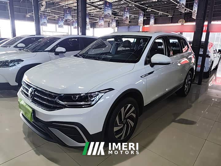 Volkswagen Tiguan L 300TSI Automatic Two-Wheel Drive Smart Comfort Edition