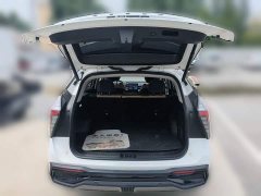 Geely Boyue L 1.5TD DCT Luxury - ფოტო 10