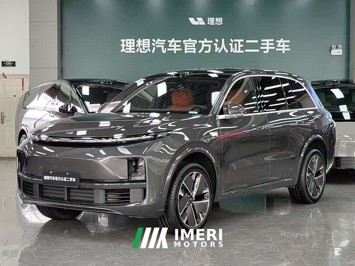 Li Auto Ideal L8 Ultra smart refresh version