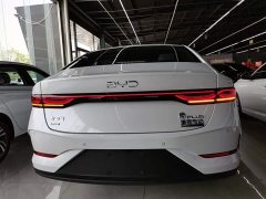 BYD Qin PLUS 2025 DM-i Smart Drive 128KM Entry-Level - ფოტო 6