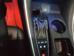 Toyota Avalon 2022 Hybrid 2.5L Luxury - ფოტო 14