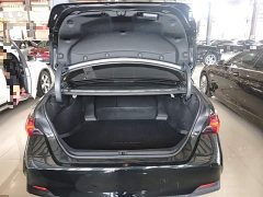 Toyota Avalon 2022 Hybrid 2.5L Luxury - ფოტო 19