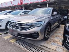 Volkswagen Sagitar 300TSI DSG Excellence Edition - ფოტო 1