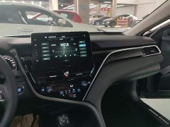 Toyota Camry 2.0G Luxury - ფოტო 8