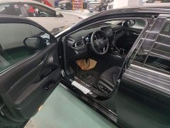 Toyota Camry 2.0G Luxury - ფოტო 14