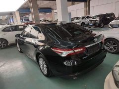 Toyota Camry 2.0G Luxury - ფოტო 4