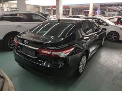 Toyota Camry 2.0G Luxury - ფოტო 5