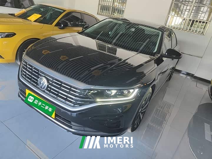Volkswagen Passat 330TSI Elite