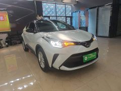 Toyota C-HR 2.0L Comfort - ფოტო 4