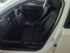 Honda Civic 240TURBO CVT Fuel Dynamic Edition - ფოტო 15
