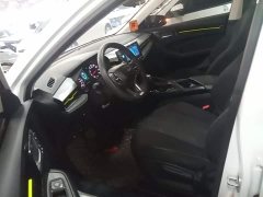 SAIC MG i5 2021 1.5L CVT Platinum Edition - ფოტო 16