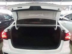 SAIC MG i5 2021 1.5L CVT Platinum Edition - ფოტო 19