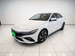 Hyundai Elantra 2023 1.5L CVT GLX Elite - ფოტო 1