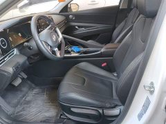 Hyundai Elantra 2023 1.5L CVT GLX Elite - ფოტო 8