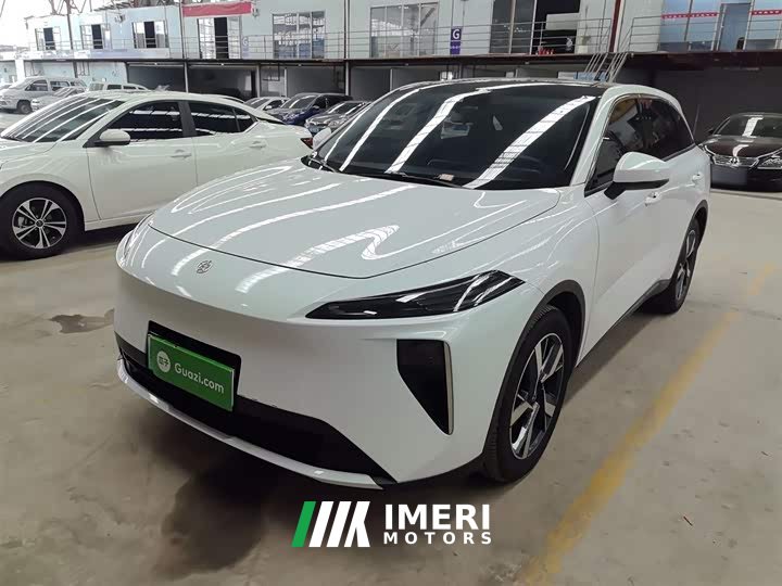 Nissan Venucia V DD-i Killer Whale 150km Joy Edition - ავტომობილი ჩინეთიდან