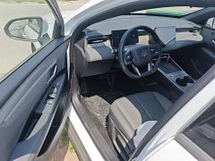 BYD Qin PLUS 2025 DM-i Smart Drive 128KM Entry-Level - ფოტო 16