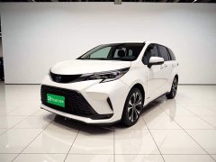 Toyota Grevias 2022 2.5L Hybrid Flagship Edition - ფოტო 2