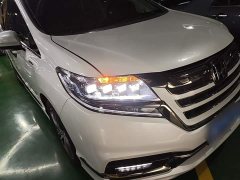 Honda Elysion 2019 2.0L Hybrid Luxury - ფოტო 2