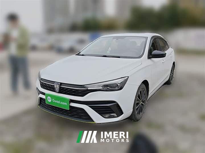 SAIC MG i5 1.5L CVT Platinum Edition