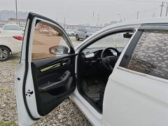 SAIC MG i5 1.5L CVT Platinum Edition - ფოტო 14