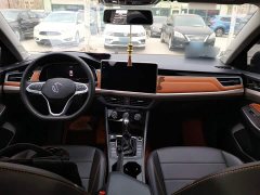 Volkswagen Bora 200TSI DSG Comfort Pro - ფოტო 10