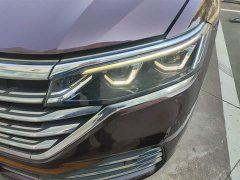 Volkswagen Viloran 2020 380TSI Prestige - ფოტო 15