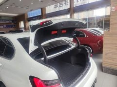 BMW 3 Series 325Li M Sport Package - ფოტო 19