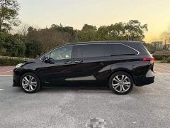 Toyota Sienna 2021 2.5L Hybrid Premium Edition - ფოტო 17