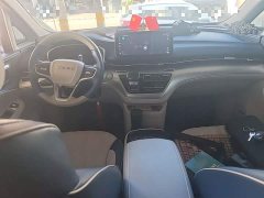 SAIC MG iMAX8 2022 400TGI Huanju Edition - ფოტო 13