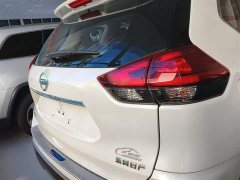 Nissan Qashqai 2.0L CVT 2WD XL ITS Comfort Anniversary Edition - ფოტო 6