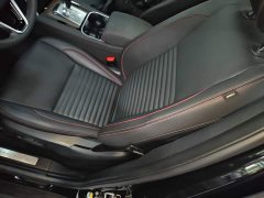 Land Rover Discovery Sport 249PS R-Dynamic S Performance 5-Seater - ფოტო 15