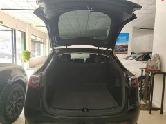 Tesla Model Y Standard Range RWD - ფოტო 9