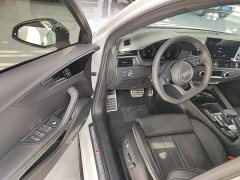 Audi A4L 40 TFSI Luxury Dynamic - ფოტო 16
