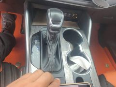 Toyota Crown Venza 2.5L HEV AWD Luxury - ფოტო 10