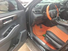 Toyota Crown Venza 2.5L HEV AWD Luxury - ფოტო 12