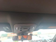 Toyota Crown Venza 2.5L HEV AWD Luxury - ფოტო 14