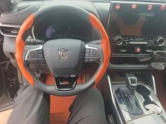 Toyota Crown Venza 2.5L HEV AWD Luxury - ფოტო 6