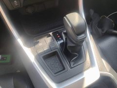 Toyota RAV4 2.0L CVT FWD Urban Edition - ფოტო 10