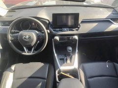 Toyota RAV4 2.0L CVT FWD Urban Edition - ფოტო 6